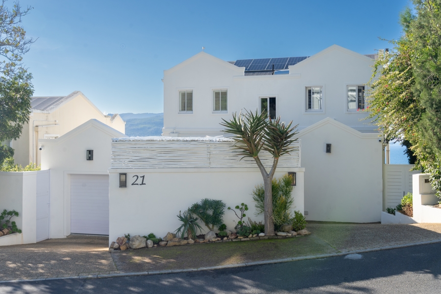 6 Bedroom Property for Sale in Simons Kloof Western Cape
